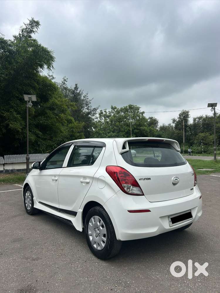 Hyundai I20 1.2 Sportz Option, 2012, Petrol