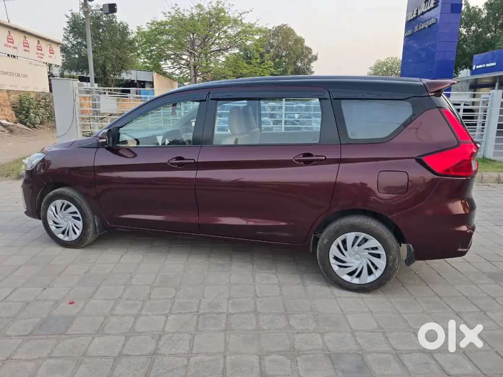 Maruti Suzuki Celerio 2014 Vxi Cng And Ertiga 2022 Vxi Cng
