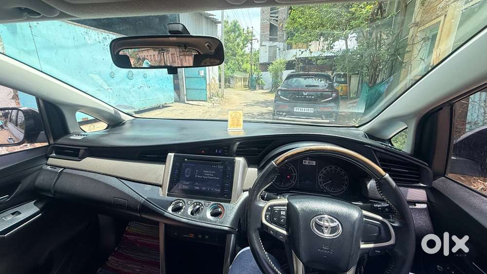 Toyota Innova Crysta Diesel 2019