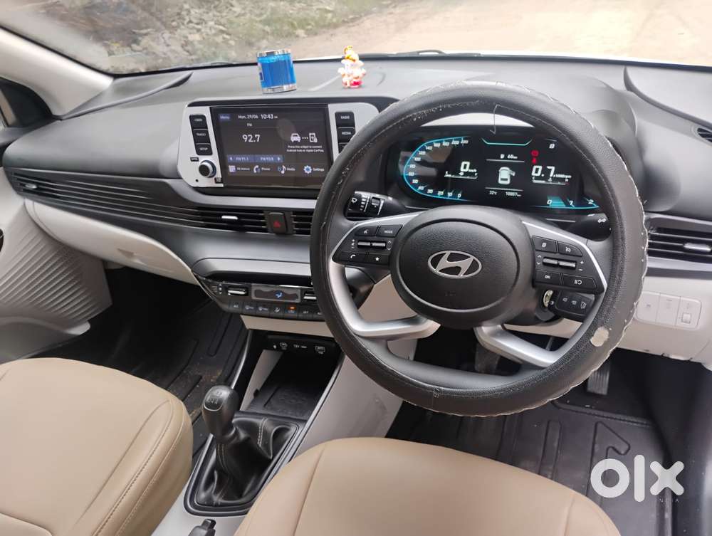 Hyundai I20 Sportz 1.2 Mt Dual Tone, 2024, Petrol