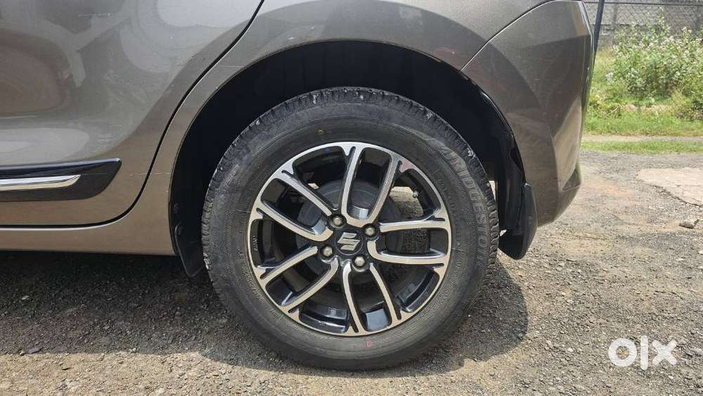 Maruti Suzuki Swift Zxi Plus, 2023, Petrol