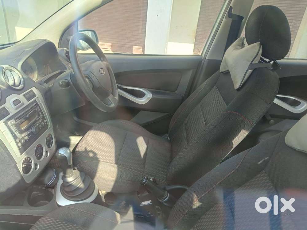 Ford Figo Petrol 2010