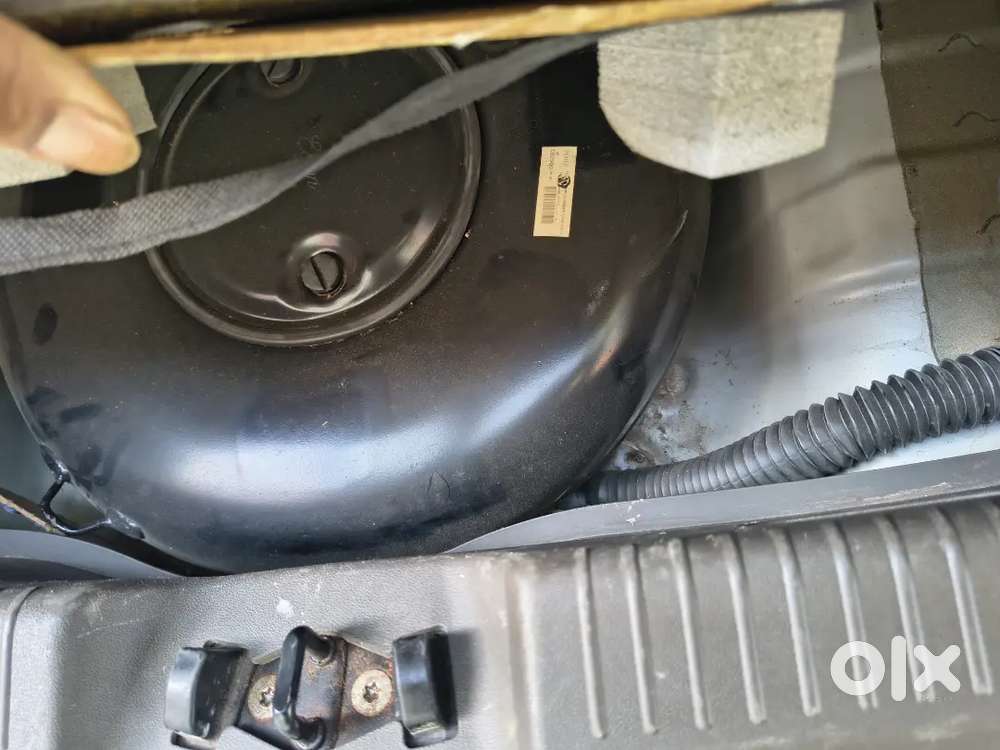 Very Less Driven Hyundai I10 Lpg 2014 Model