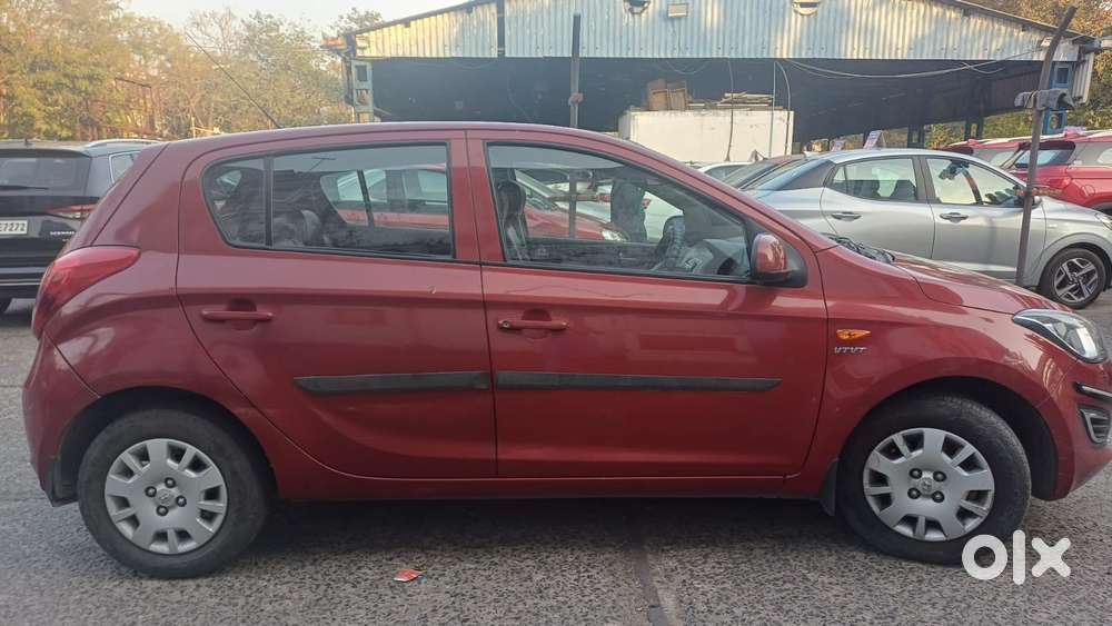 Hyundai I20 Magna 1.2 Mt, 2012, Petrol