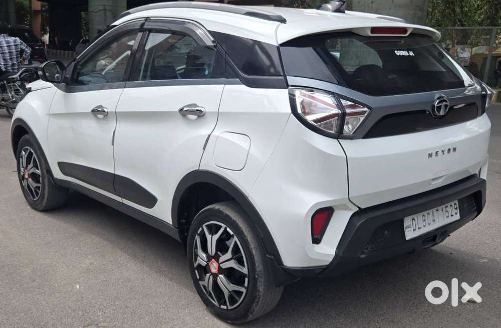 Tata Nexon 1.2 Revotron Xm (s), 2020, Petrol