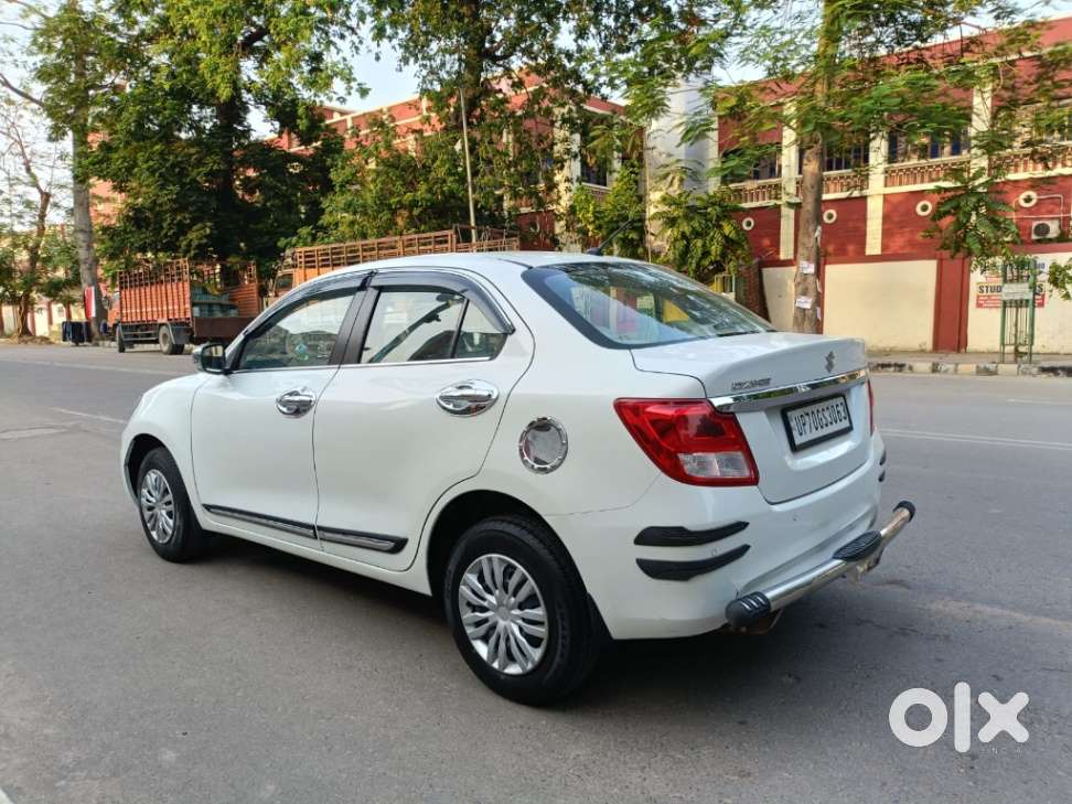 Maruti Suzuki Dzire 1.2 Vxi, 2023, Petrol
