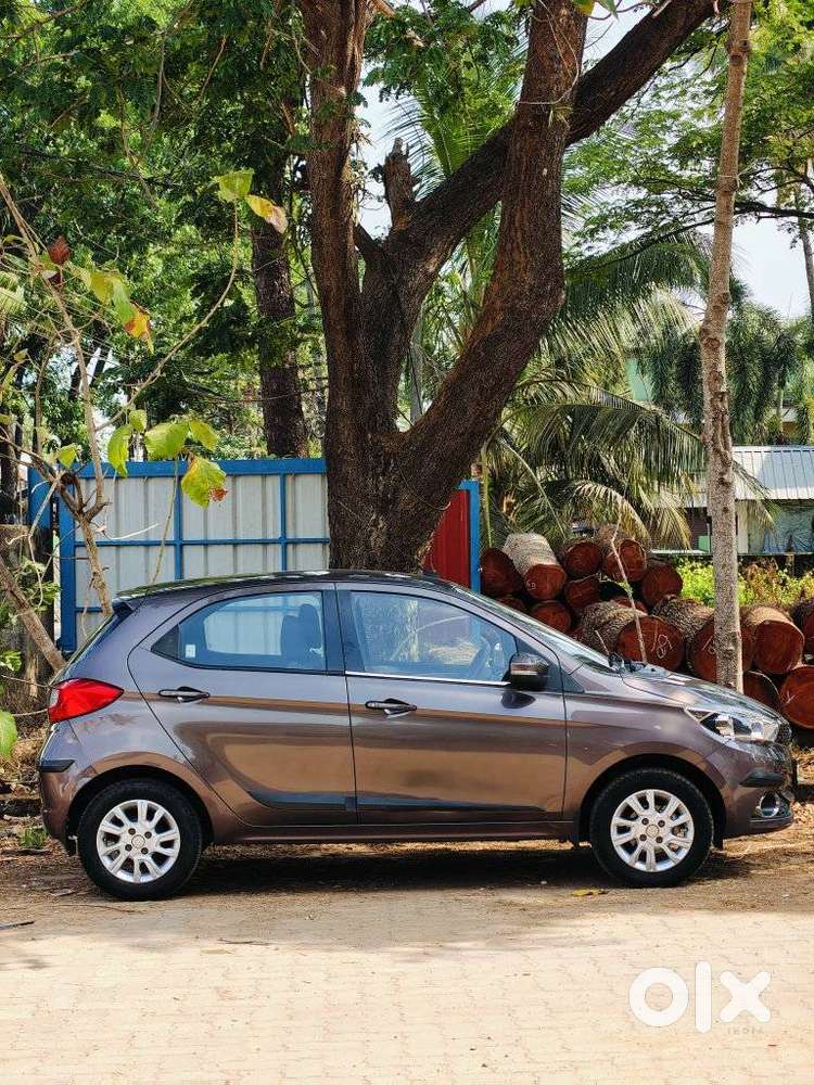 Tata Tiago 1.2 Revotron Xza, 2018, Petrol