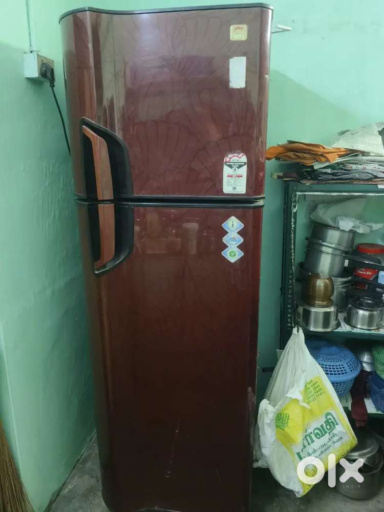 Brand: Godrej
Model: GFE 36 DZ/2009