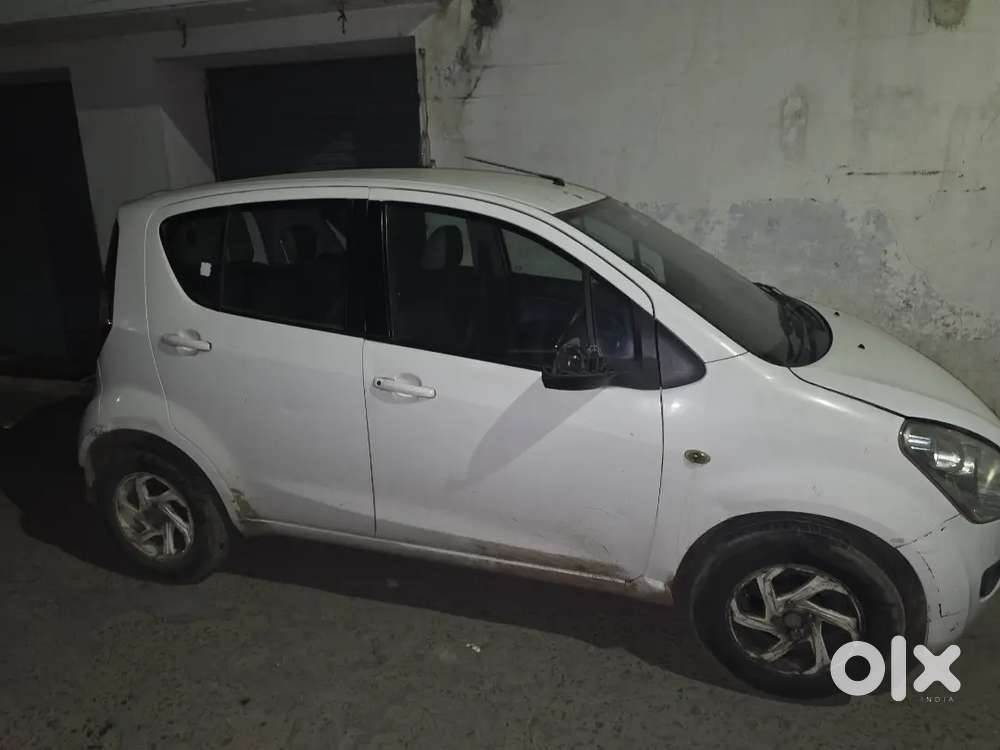 Maruti Suzuki Ritz 2011 Petrol 129870 Km Driven