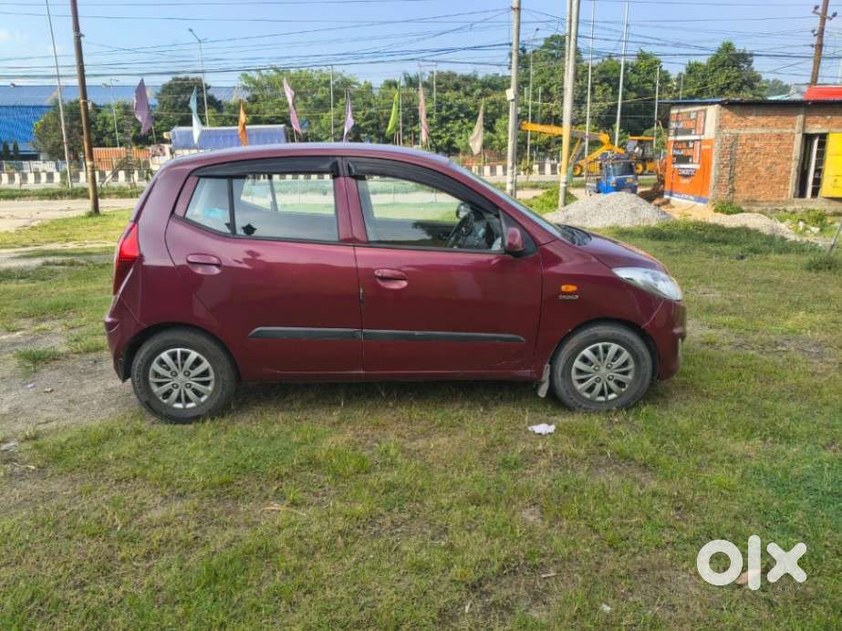 Hyundai I10 Sportz, 2014, Petrol