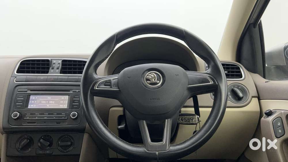 Skoda Rapid Ambition 1.6 Tdi Cr Manual Plus, 2014, Diesel