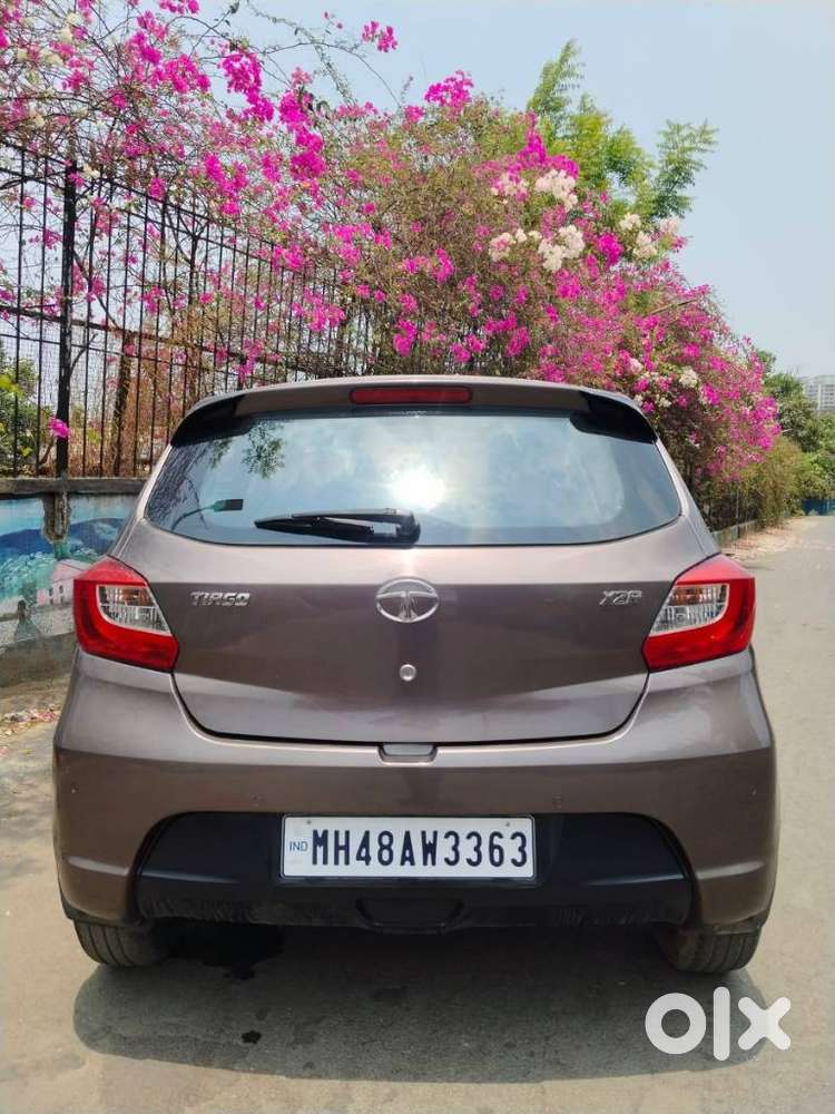 Tata Tiago Xza, 2017, Petrol