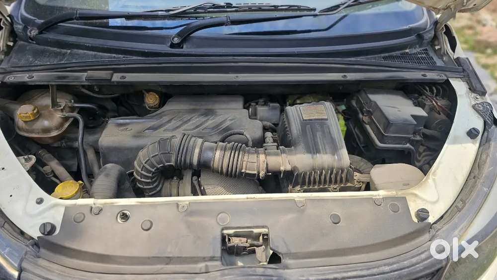 Mahindra Marazzo 2018 Diesel 127000 Km Driven