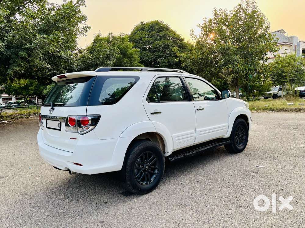 Toyota Fortuner 3.0 4x2 Automatic, 2016, Diesel