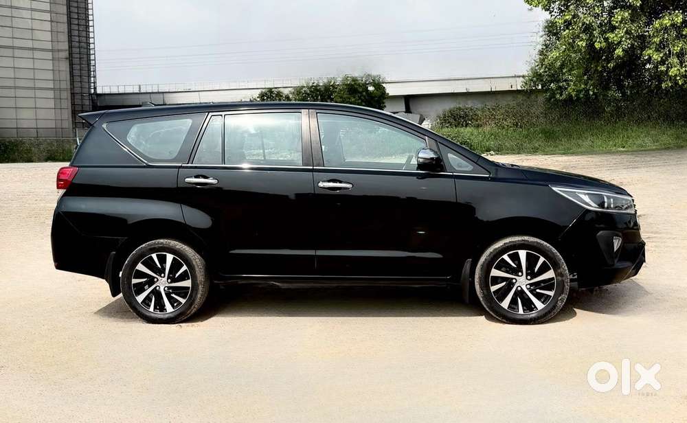 Toyota Innova Crysta [2020-ongoing] 2.4 Zx At 7 Str, 2022, Diesel