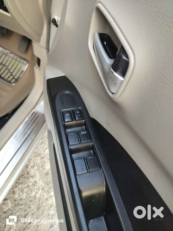 Maruti Suzuki Celerio 1.0 Vxi Amt, 2016, Petrol