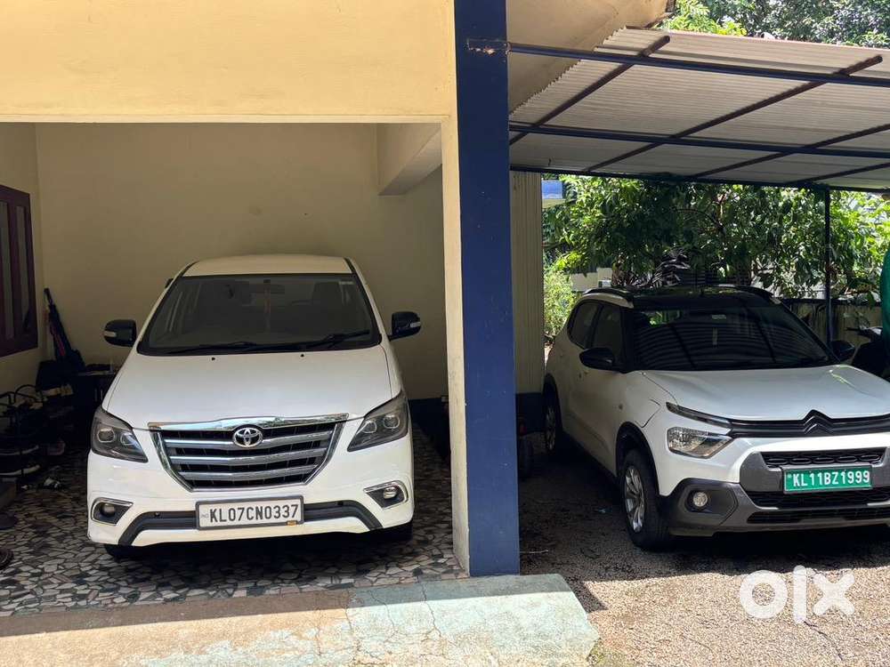 Toyota Innova 2013 Diesel 160000 Km Driven