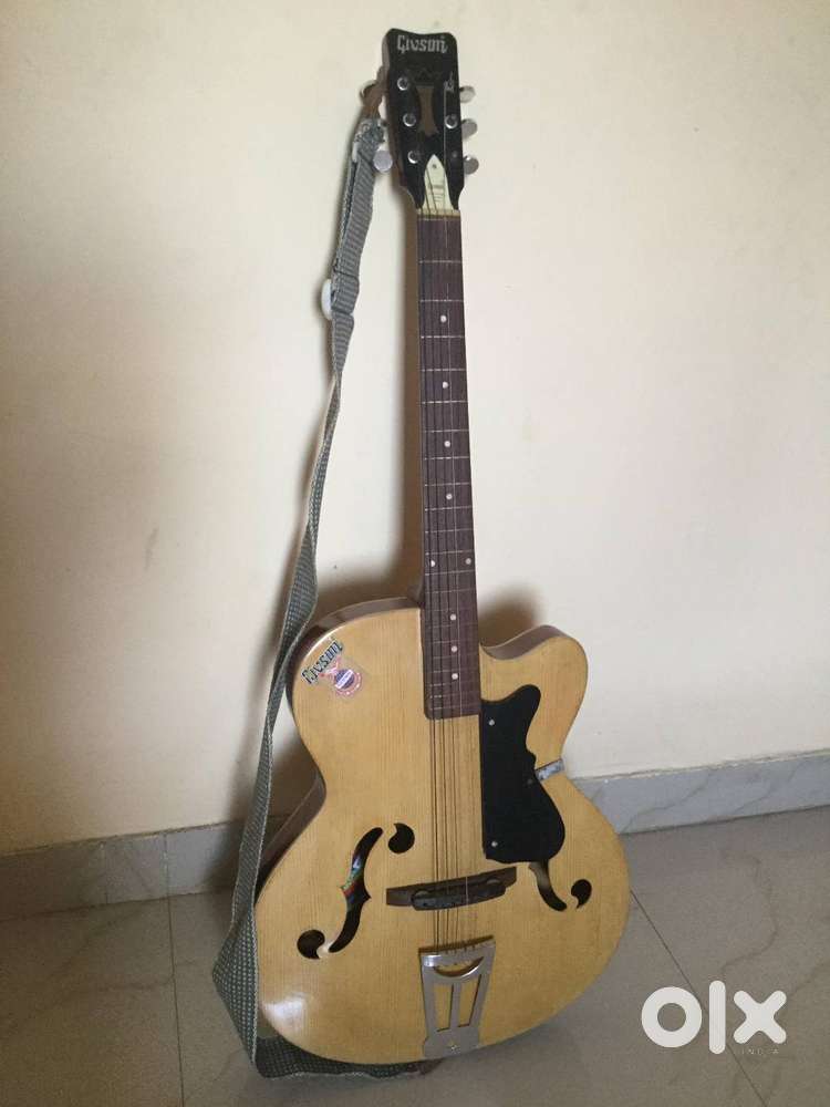 Guitar for sale