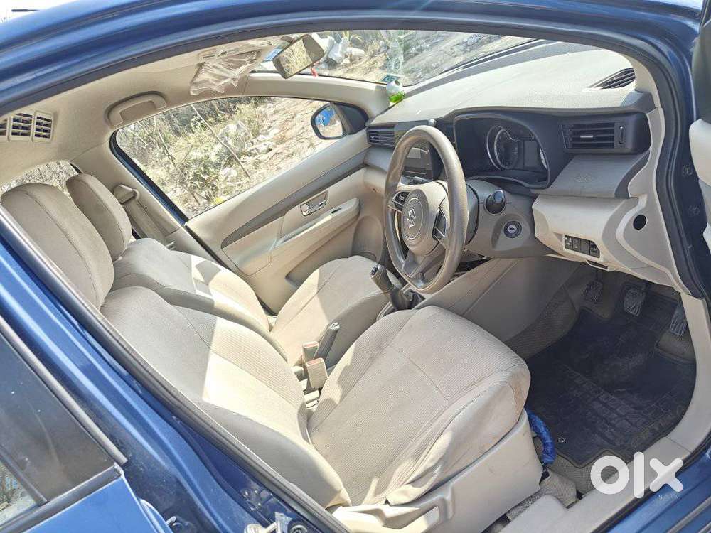 Maruti Suzuki Ertiga 2022-2023 Vxi Cng, 2022, Cng & Hybrids