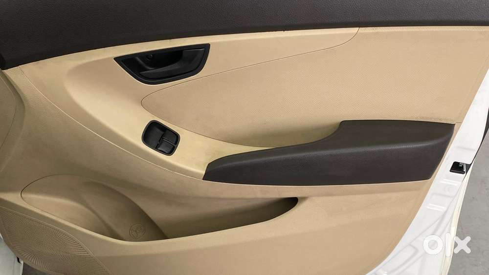 Hyundai Eon Era Plus (o), 2016, Petrol