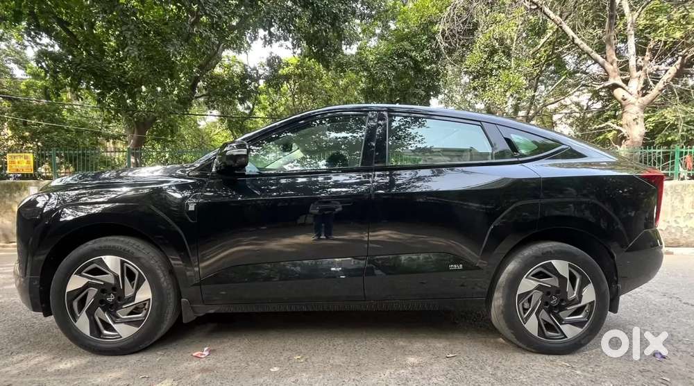 Mahindra Xev 9e Three B79 Kwh, 2025, Electric