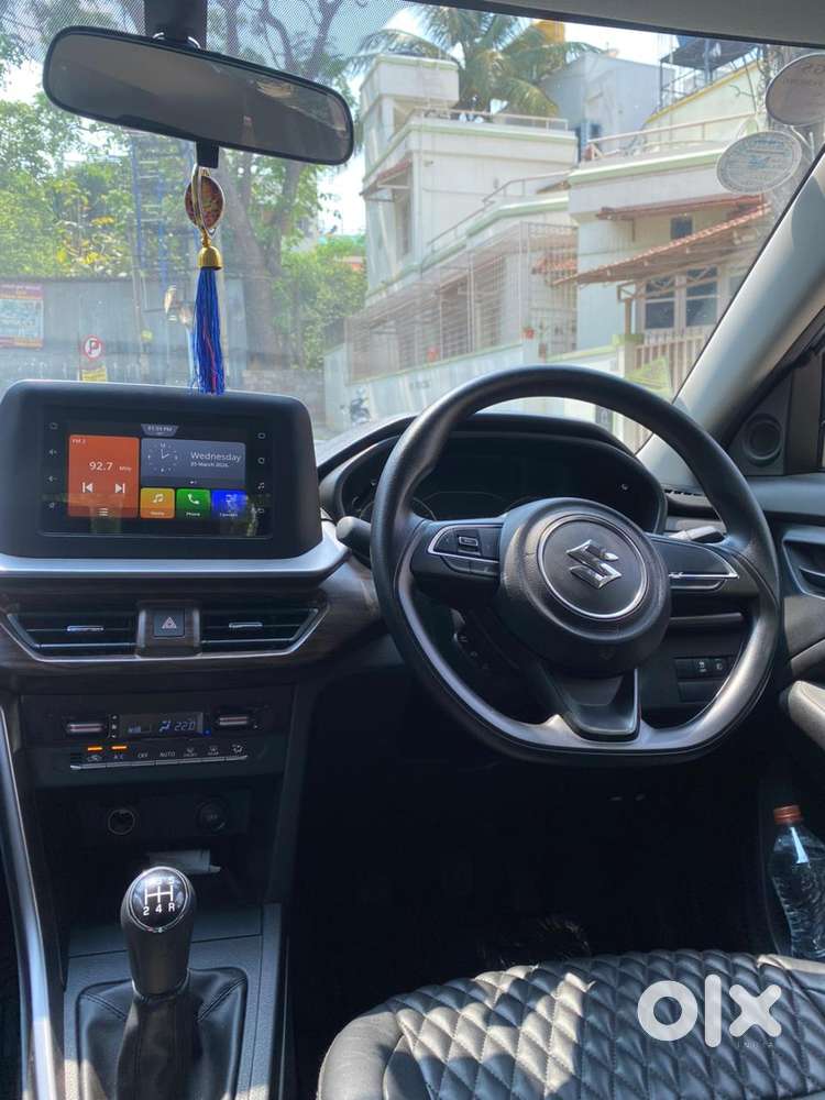 Maruti Suzuki Brezza 1.5 Vxi Smart Hybrid, 2025, Petrol