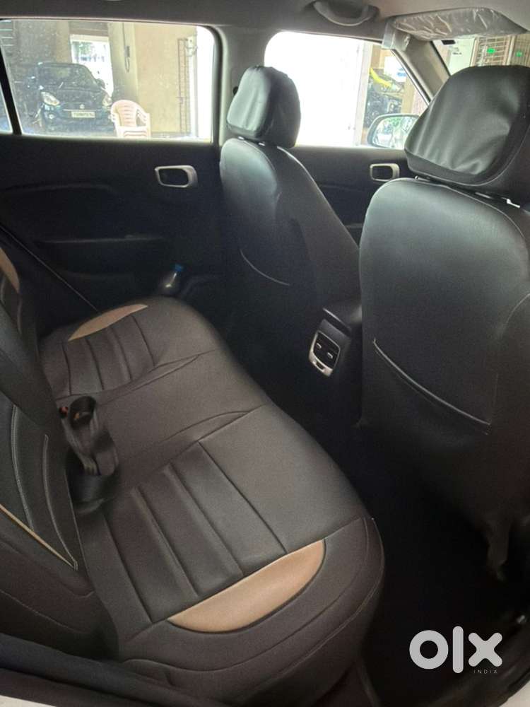 Hyundai Venue 2021 Model - Mint Condition (showroom Track)
