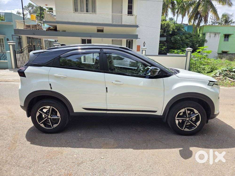 Tata Nexon Creative Plus S 1.2 Revotron Petrol 6 Amt, 2026, Petrol