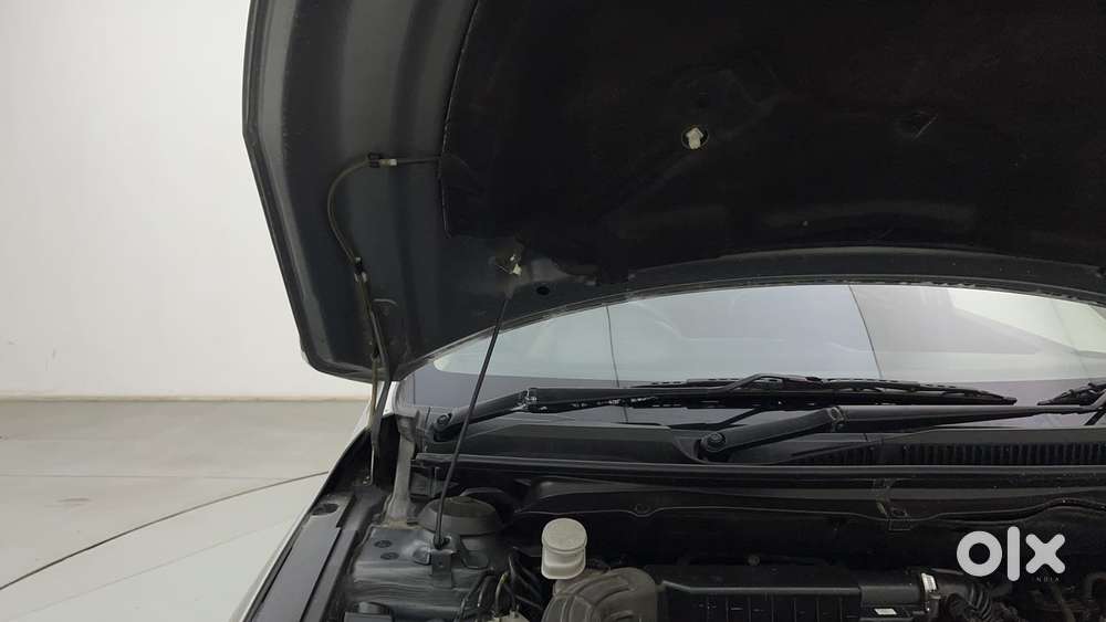 Maruti Suzuki Ciaz 1.5 S Shvs Mt, 2021, Petrol