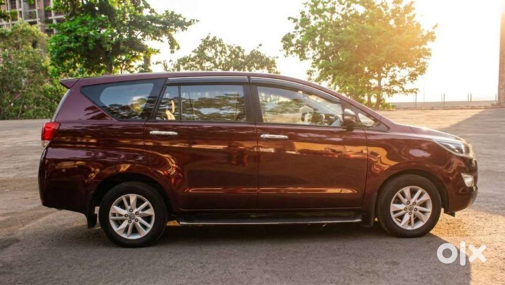 Toyota Innova Crysta 2.8 Gx At 8s, 2019, Diesel