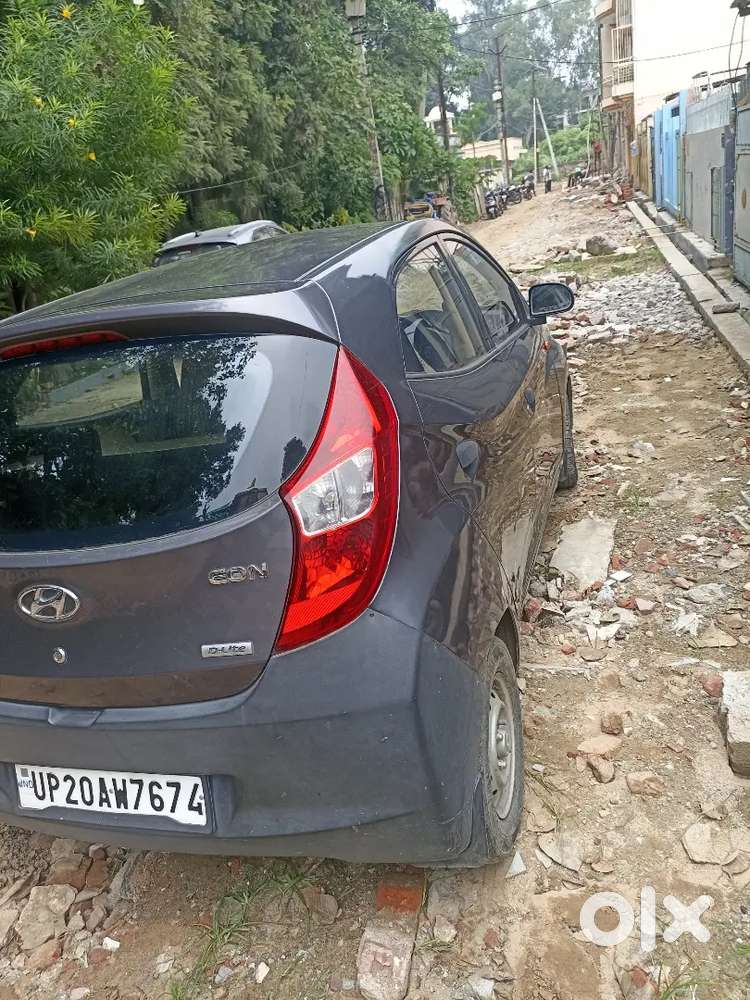 Hyundai Eon D-lite 2016 मैनुल Petrol