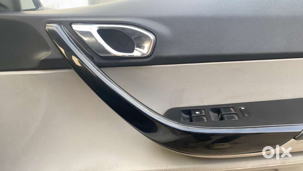 Tata Tiago 1.2 Revotron Xz Plus, 2019, Petrol