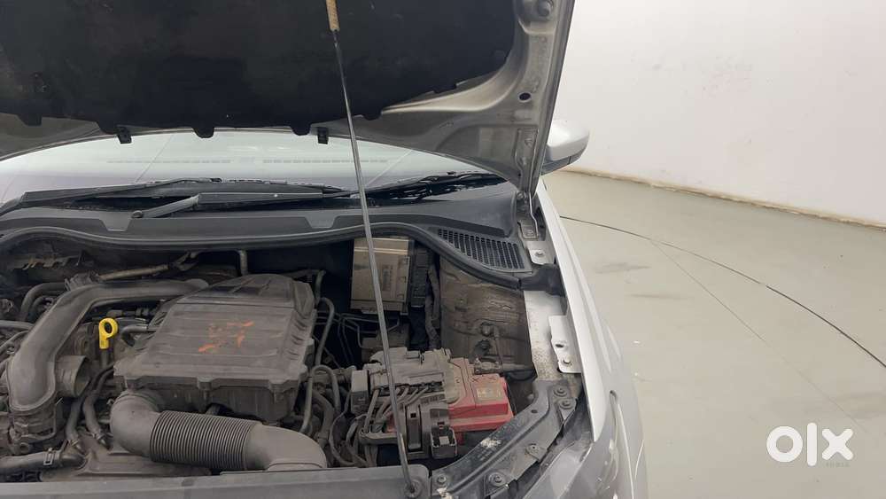 Volkswagen Vento Petrol Highline At, 2021, Petrol