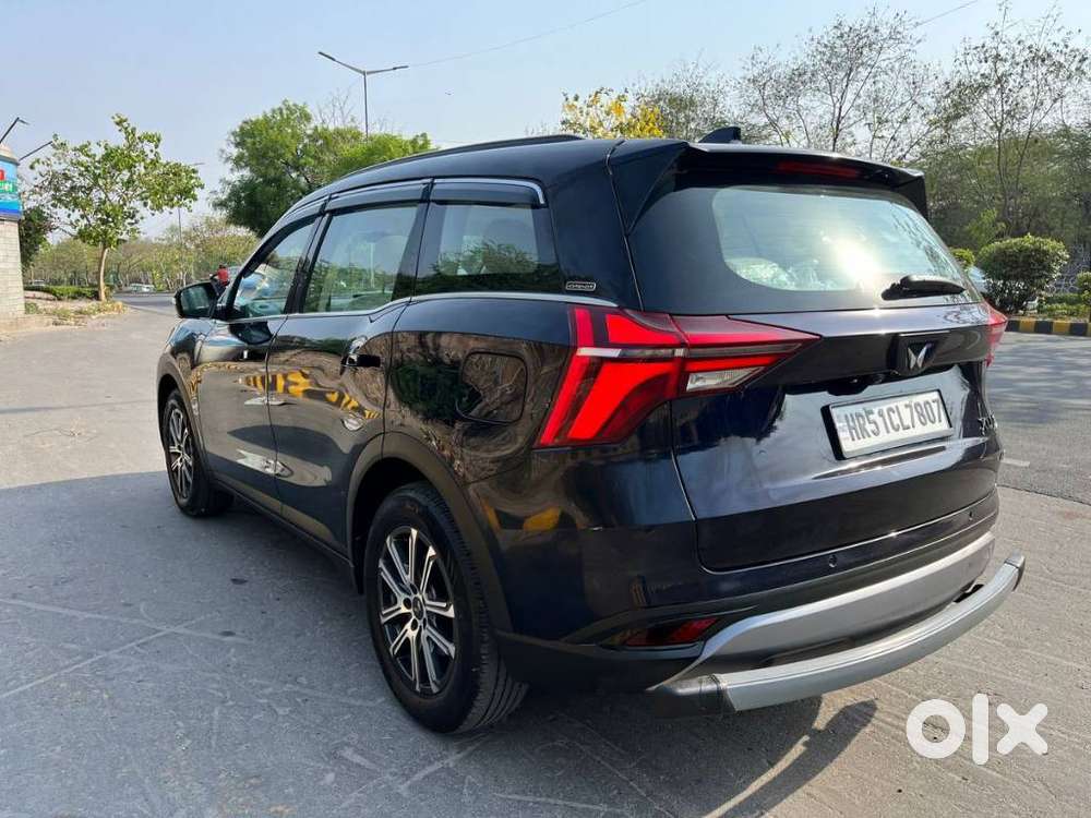 Mahindra Xuv700 2.0 Ax 7 Petrol At Luxury Pack Str, 2023, Petrol