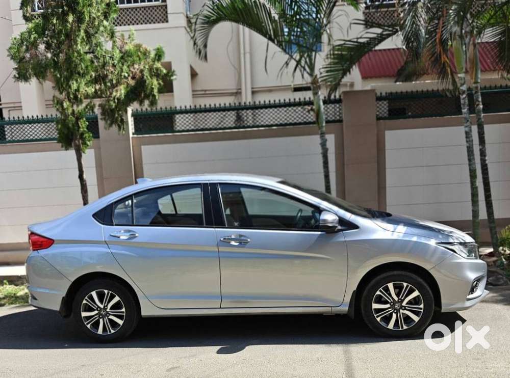 Honda City 1.5 V 5th Gen I-vtec Mt, 2022, Petrol