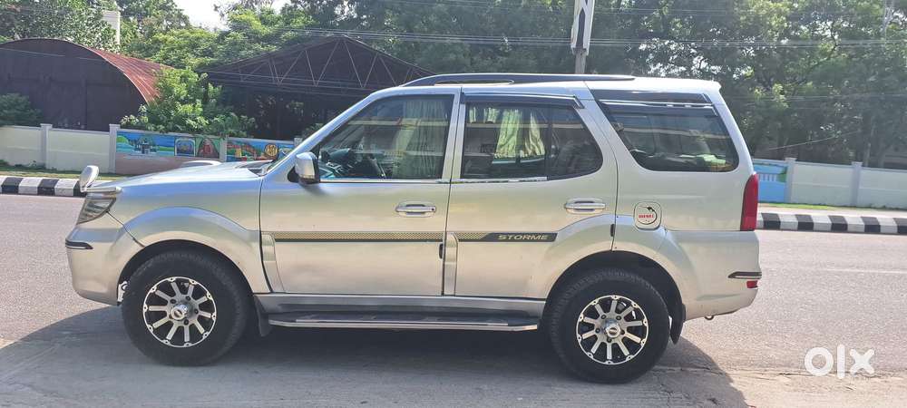 Tata Safari Storme Vx, 2013, Diesel