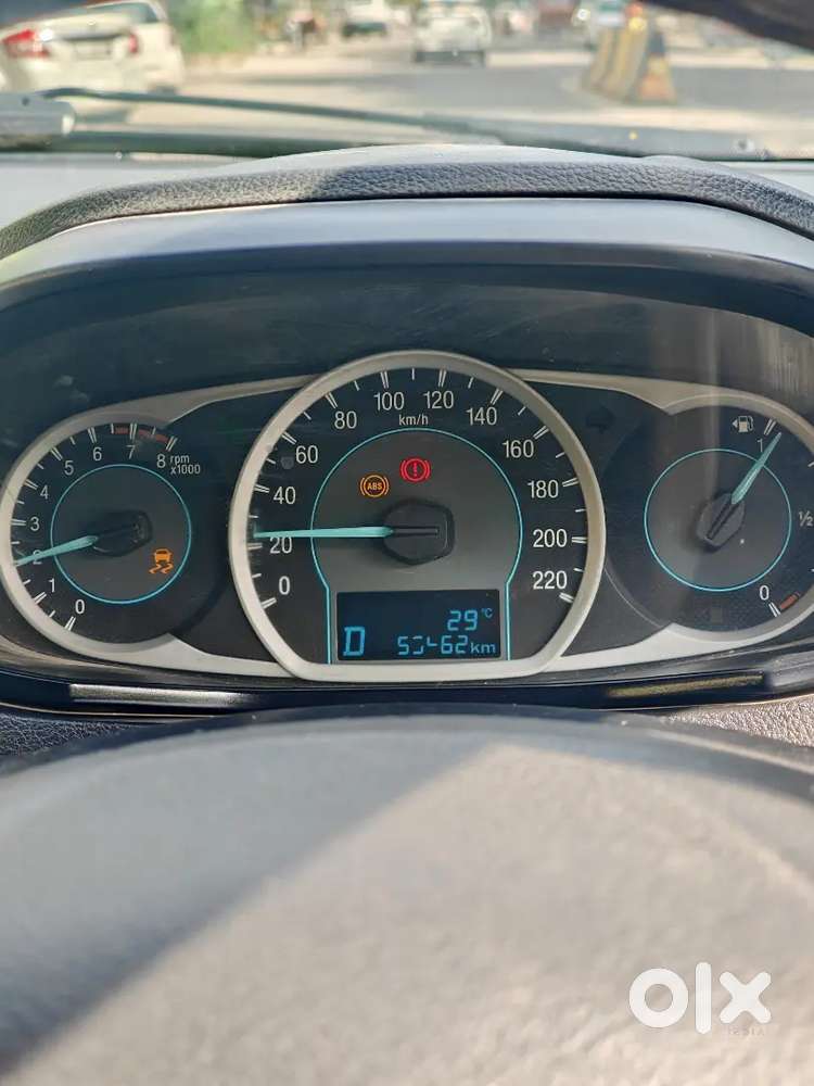 2015 Ford Figo 1.5l Ti-vct Dct Automatic  111 Bhp  Cng + Petrol