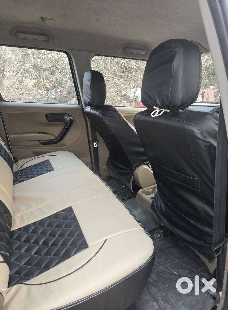 Mahindra Tuv 300 T6 Plus, 2017, Diesel