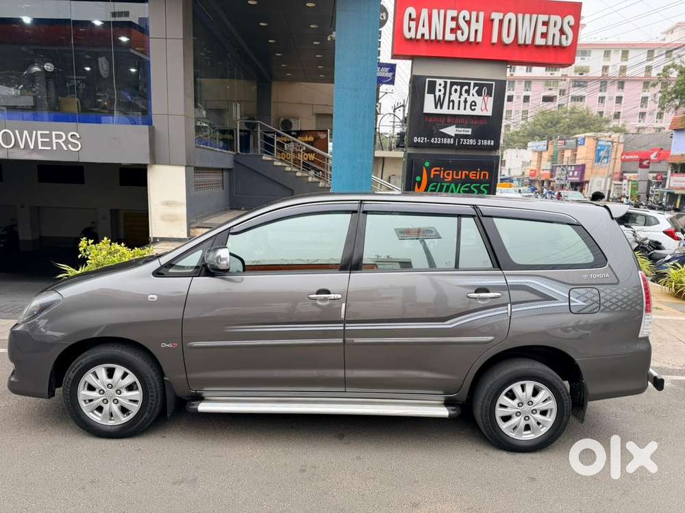 Toyota Innova 2.5 V 7 Str, 2010, Diesel