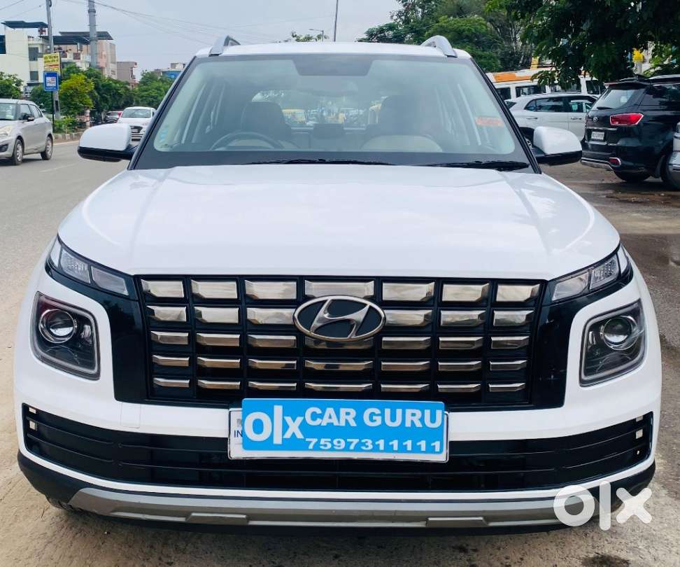 Hyundai Venue Sx Mt, 2024, Petrol