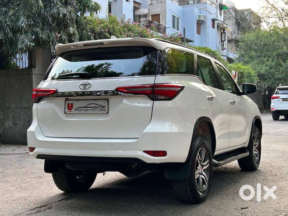 Toyota Fortuner 4x2 At 2.7 Petrol, 2024, Petrol