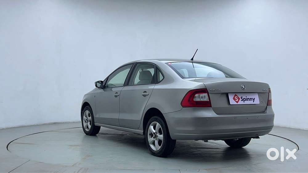 Skoda Rapid 1.6 Ambition Plus Mpi, 2014, Petrol