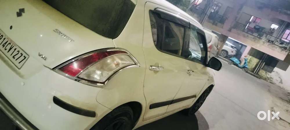 Maruti Suzuki Swift Lxi 2017