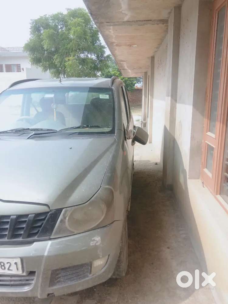 Mahindra Quanto 1.5 C6 2012