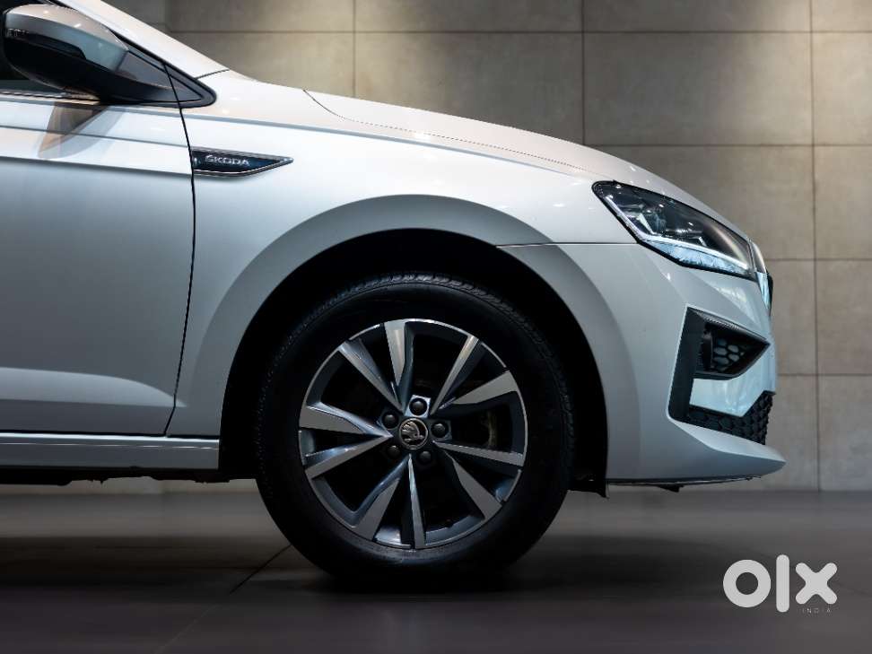 Skoda Slavia Style 1.5l Tsi Mt, 2026, Petrol