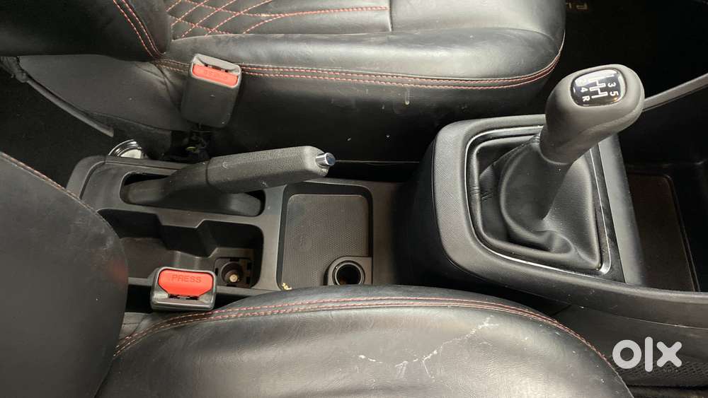 Tata Punch Camo Adventure Mt, 2022, Petrol