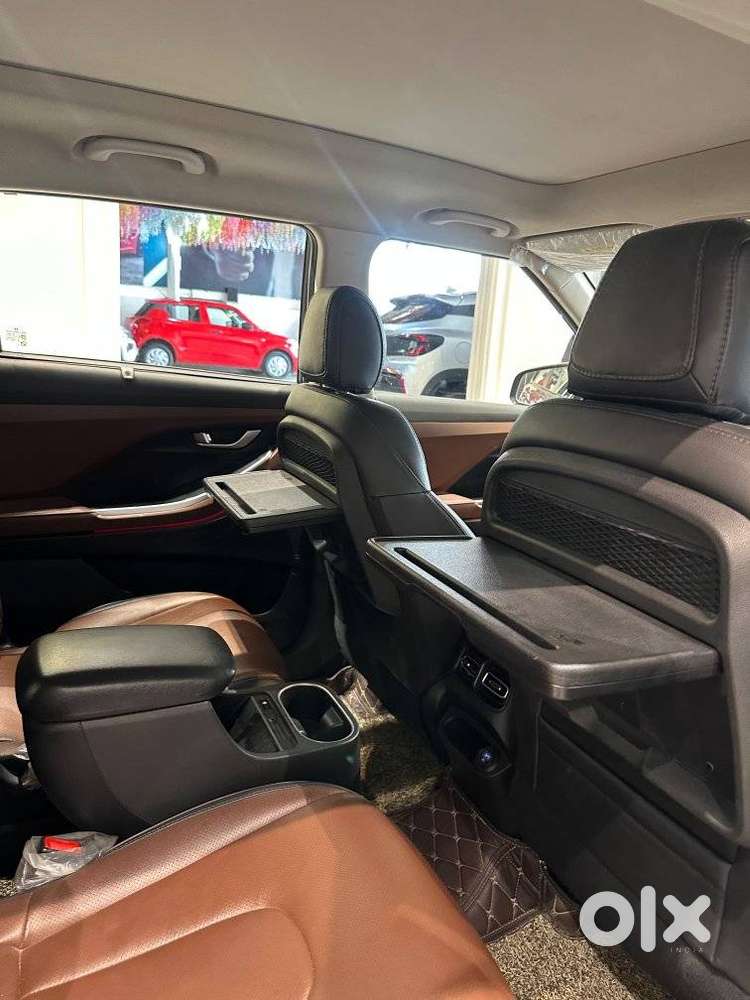 Hyundai Alcazar Signature, 2021, Petrol