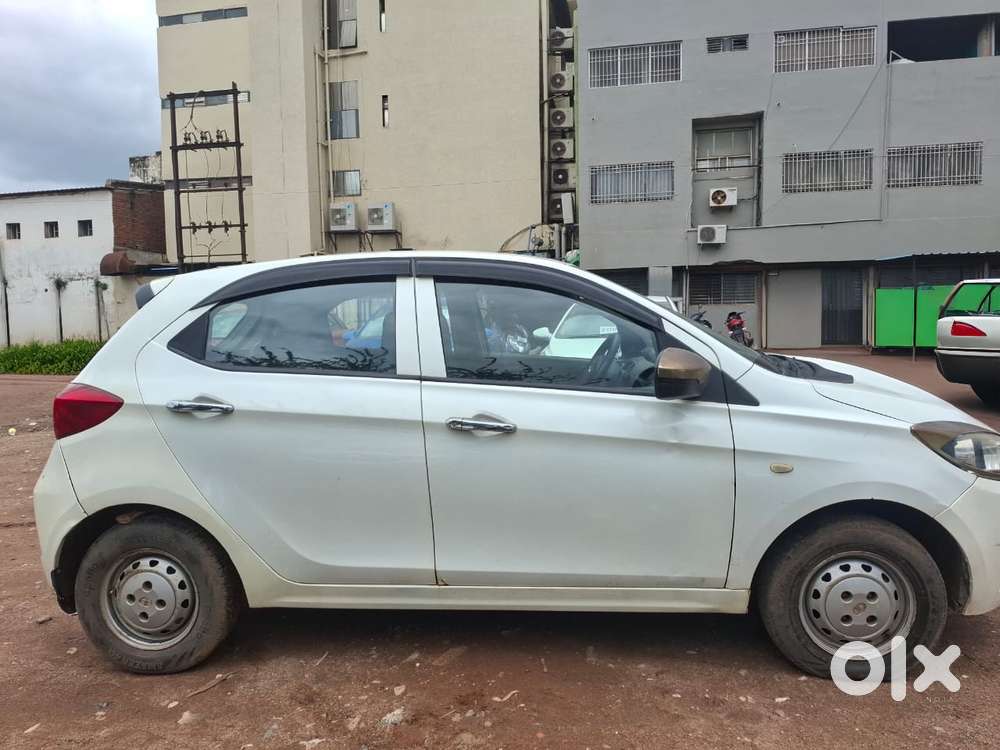 Tata Tiago 1.05 Revotorq Xm, 2018, Petrol