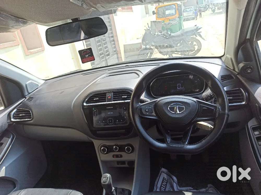 Tata Tiago 2022 Showroom Track With Zero Depreciation Insurance