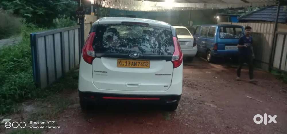 Mahindra Marazzo 2018 550000